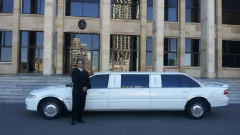 Chauffeur Service Dubai | Luxury & Professional Drivers