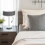 How to Design a Cozy Bedroom with the Right Furniture Set