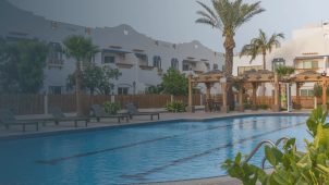 best compounds in jeddah